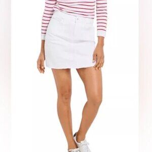 Vineyard Vines Women's White Denim Mini Skirt Size 10 w/5 Pockets & Raw Hem NEW